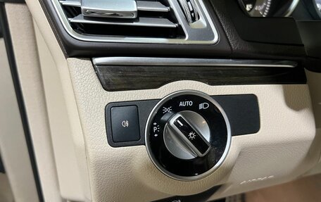 Mercedes-Benz E-Класс, 2015 год, 2 050 000 рублей, 33 фотография