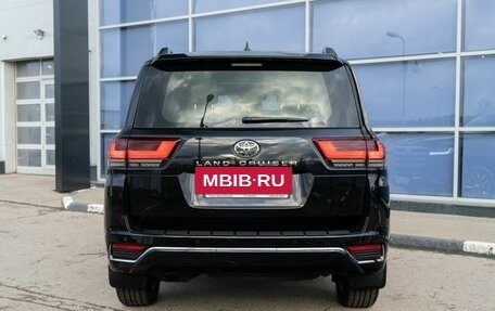 Toyota Land Cruiser, 2026 год, 15 990 000 рублей, 6 фотография
