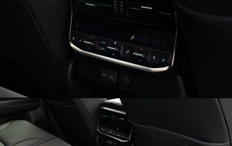 Toyota Land Cruiser, 2026 год, 15 990 000 рублей, 27 фотография