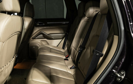 Porsche Cayenne III, 2010 год, 2 199 000 рублей, 10 фотография