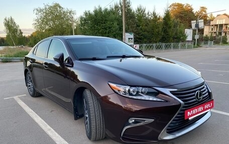 Lexus ES VII, 2015 год, 2 330 000 рублей, 2 фотография