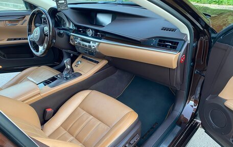 Lexus ES VII, 2015 год, 2 330 000 рублей, 13 фотография