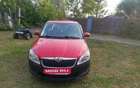 Skoda Fabia II, 2012 год, 245 000 рублей, 3 фотография