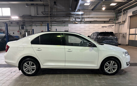 Skoda Rapid I, 2018 год, 979 000 рублей, 4 фотография