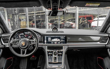 Porsche Panamera II рестайлинг, 2019 год, 9 700 000 рублей, 30 фотография