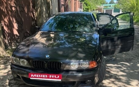 BMW 5 серия, 1998 год, 600 000 рублей, 2 фотография
