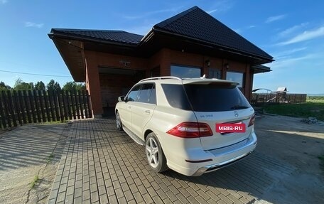 Mercedes-Benz M-Класс, 2012 год, 2 390 000 рублей, 4 фотография
