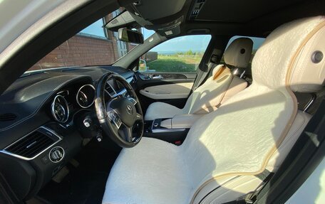 Mercedes-Benz M-Класс, 2012 год, 2 390 000 рублей, 10 фотография