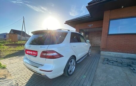 Mercedes-Benz M-Класс, 2012 год, 2 390 000 рублей, 6 фотография