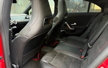 Mercedes-Benz CLA, 2019 год, 2 750 000 рублей, 9 фотография