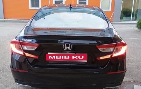 Honda Accord IX рестайлинг, 2021 год, 2 680 000 рублей, 2 фотография