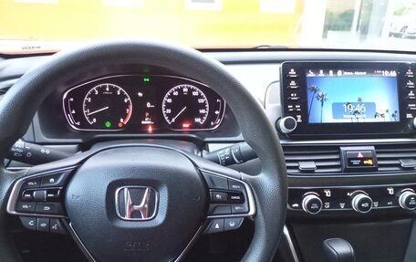 Honda Accord IX рестайлинг, 2021 год, 2 680 000 рублей, 14 фотография