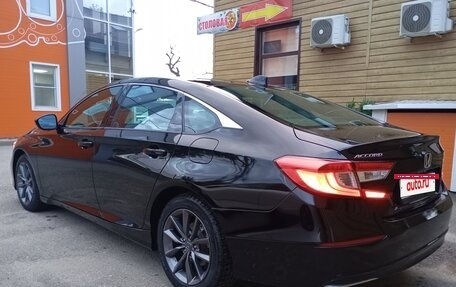 Honda Accord IX рестайлинг, 2021 год, 2 680 000 рублей, 10 фотография