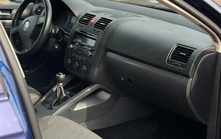 Volkswagen Jetta VI, 2007 год, 360 000 рублей, 14 фотография