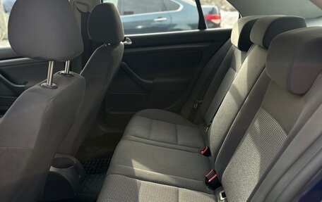 Volkswagen Jetta VI, 2007 год, 360 000 рублей, 22 фотография