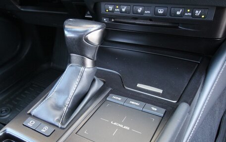 Lexus ES VII, 2020 год, 3 995 000 рублей, 25 фотография