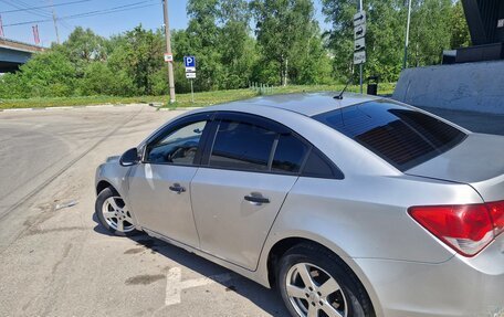 Chevrolet Cruze II, 2013 год, 380 000 рублей, 3 фотография