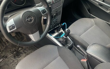 Opel Astra H, 2011 год, 600 000 рублей, 2 фотография