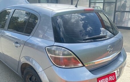 Opel Astra H, 2011 год, 600 000 рублей, 4 фотография