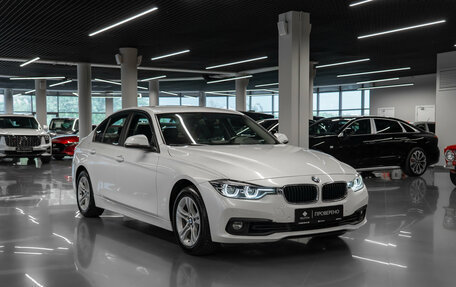 BMW 3 серия, 2016 год, 1 940 000 рублей, 2 фотография