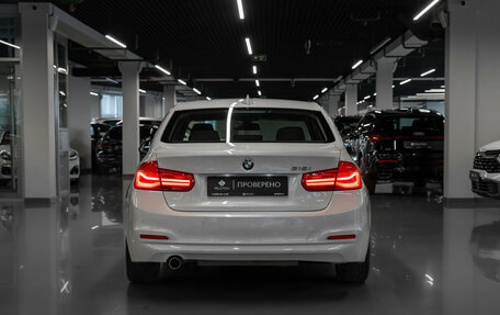 BMW 3 серия, 2016 год, 1 940 000 рублей, 6 фотография