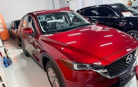 Mazda CX-5 II, 2025 год, 2 300 000 рублей, 1 фотография