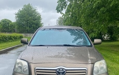 Toyota Avensis III рестайлинг, 2006 год, 450 000 рублей, 1 фотография