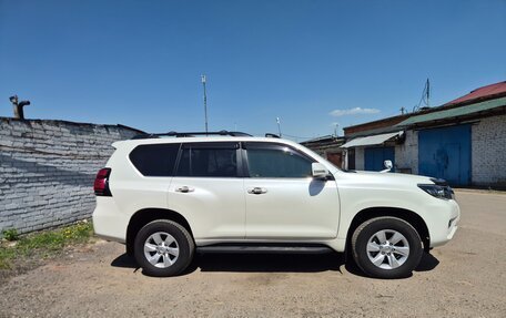Toyota Land Cruiser Prado 150 рестайлинг 2, 2020 год, 6 500 000 рублей, 5 фотография