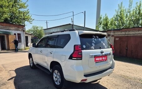 Toyota Land Cruiser Prado 150 рестайлинг 2, 2020 год, 6 500 000 рублей, 4 фотография
