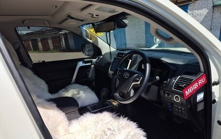 Toyota Land Cruiser Prado 150 рестайлинг 2, 2020 год, 6 500 000 рублей, 17 фотография