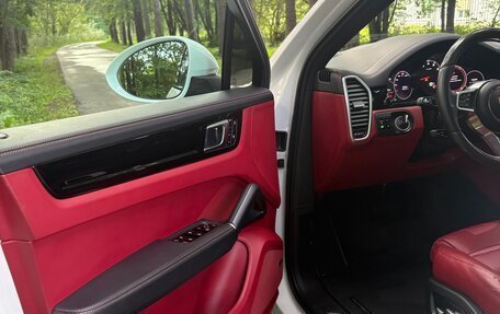 Porsche Cayenne III, 2020 год, 10 900 000 рублей, 17 фотография