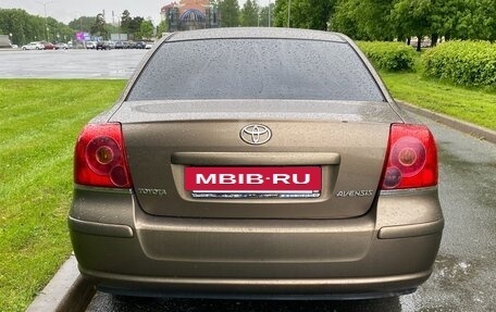Toyota Avensis III рестайлинг, 2006 год, 450 000 рублей, 8 фотография