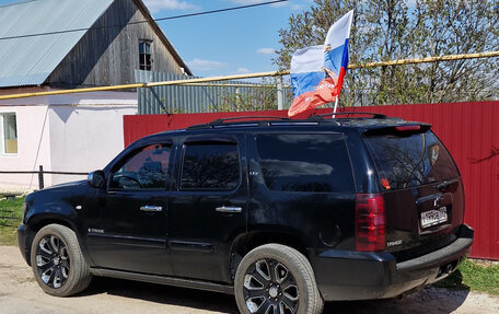 Chevrolet Tahoe III, 2008 год, 2 000 000 рублей, 3 фотография
