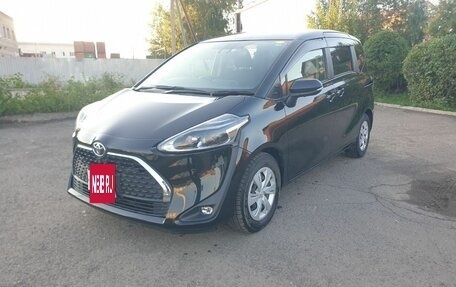Toyota Sienta II, 2020 год, 1 900 000 рублей, 10 фотография