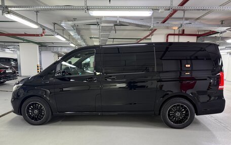 Mercedes-Benz EQV, 2020 год, 12 200 000 рублей, 11 фотография