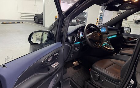 Mercedes-Benz EQV, 2020 год, 12 200 000 рублей, 14 фотография