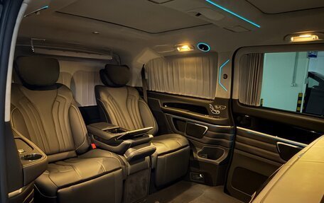 Mercedes-Benz EQV, 2020 год, 12 200 000 рублей, 15 фотография