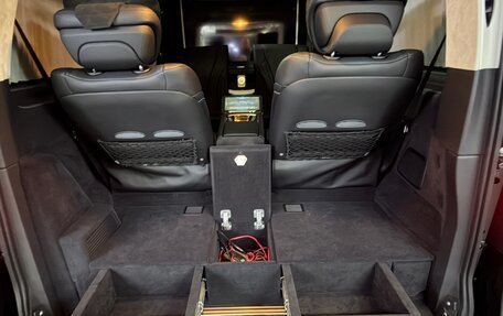 Mercedes-Benz EQV, 2020 год, 12 200 000 рублей, 22 фотография