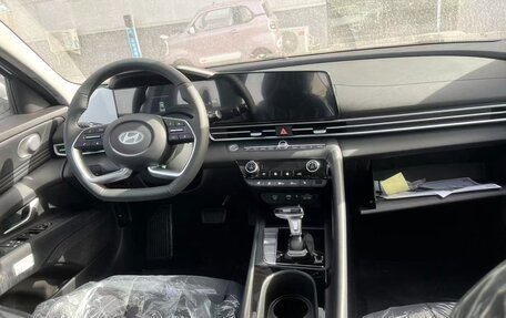 Hyundai Elantra, 2025 год, 2 650 000 рублей, 7 фотография