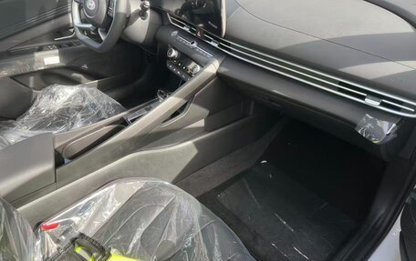 Hyundai Elantra, 2025 год, 2 650 000 рублей, 9 фотография