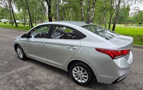 Hyundai Solaris II рестайлинг, 2017 год, 1 620 000 рублей, 13 фотография