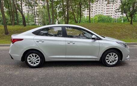 Hyundai Solaris II рестайлинг, 2017 год, 1 620 000 рублей, 8 фотография