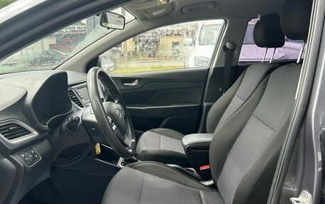 Hyundai Solaris II рестайлинг, 2021 год, 1 570 000 рублей, 11 фотография