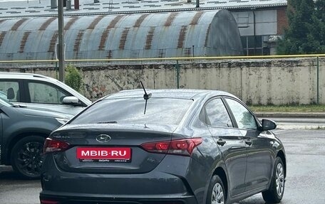 Hyundai Solaris II рестайлинг, 2021 год, 1 570 000 рублей, 8 фотография