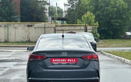Hyundai Solaris II рестайлинг, 2021 год, 1 570 000 рублей, 6 фотография