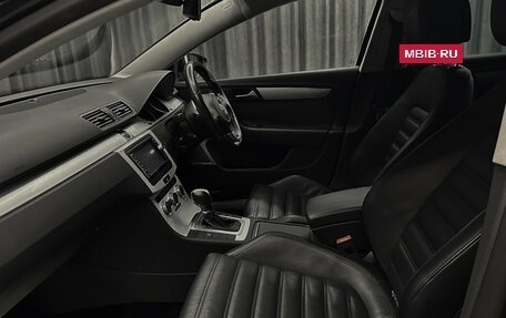 Volkswagen Passat B8 рестайлинг, 2014 год, 1 299 999 рублей, 8 фотография