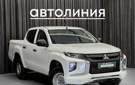 Mitsubishi L200 IV рестайлинг, 2019 год, 2 050 000 рублей, 5 фотография