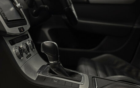 Volkswagen Passat B8 рестайлинг, 2014 год, 1 299 999 рублей, 15 фотография
