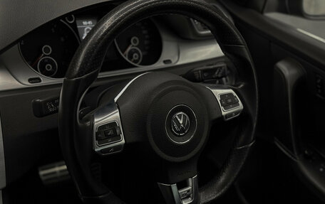 Volkswagen Passat B8 рестайлинг, 2014 год, 1 299 999 рублей, 13 фотография