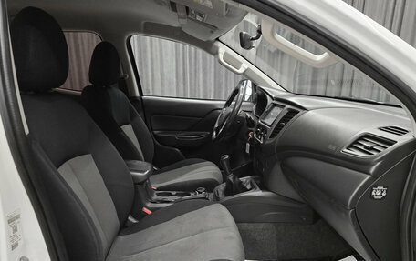 Mitsubishi L200 IV рестайлинг, 2019 год, 2 050 000 рублей, 14 фотография